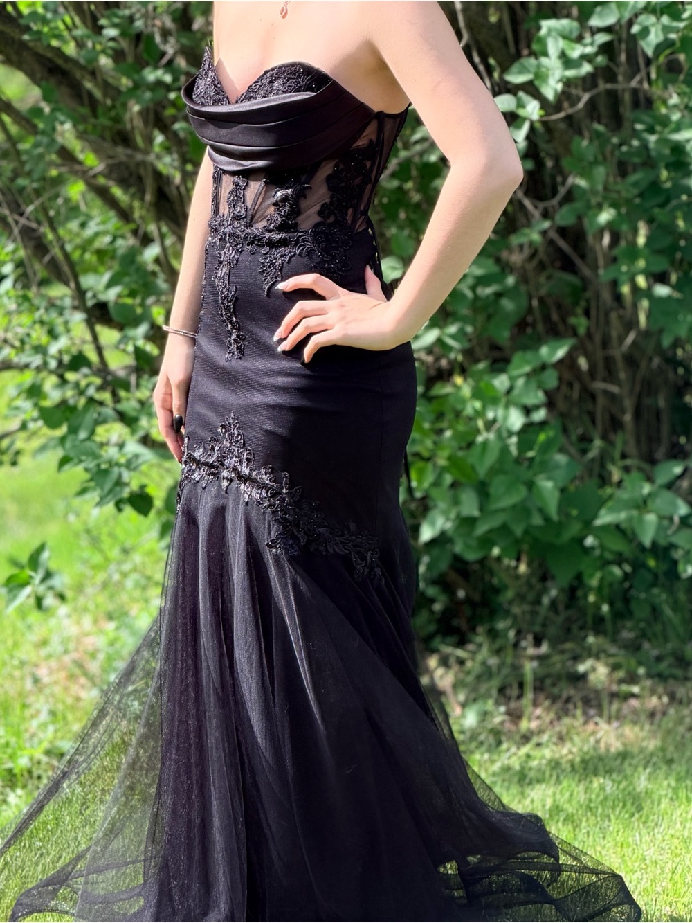 Elegant Black Strapless Lace Mermaid Dress
